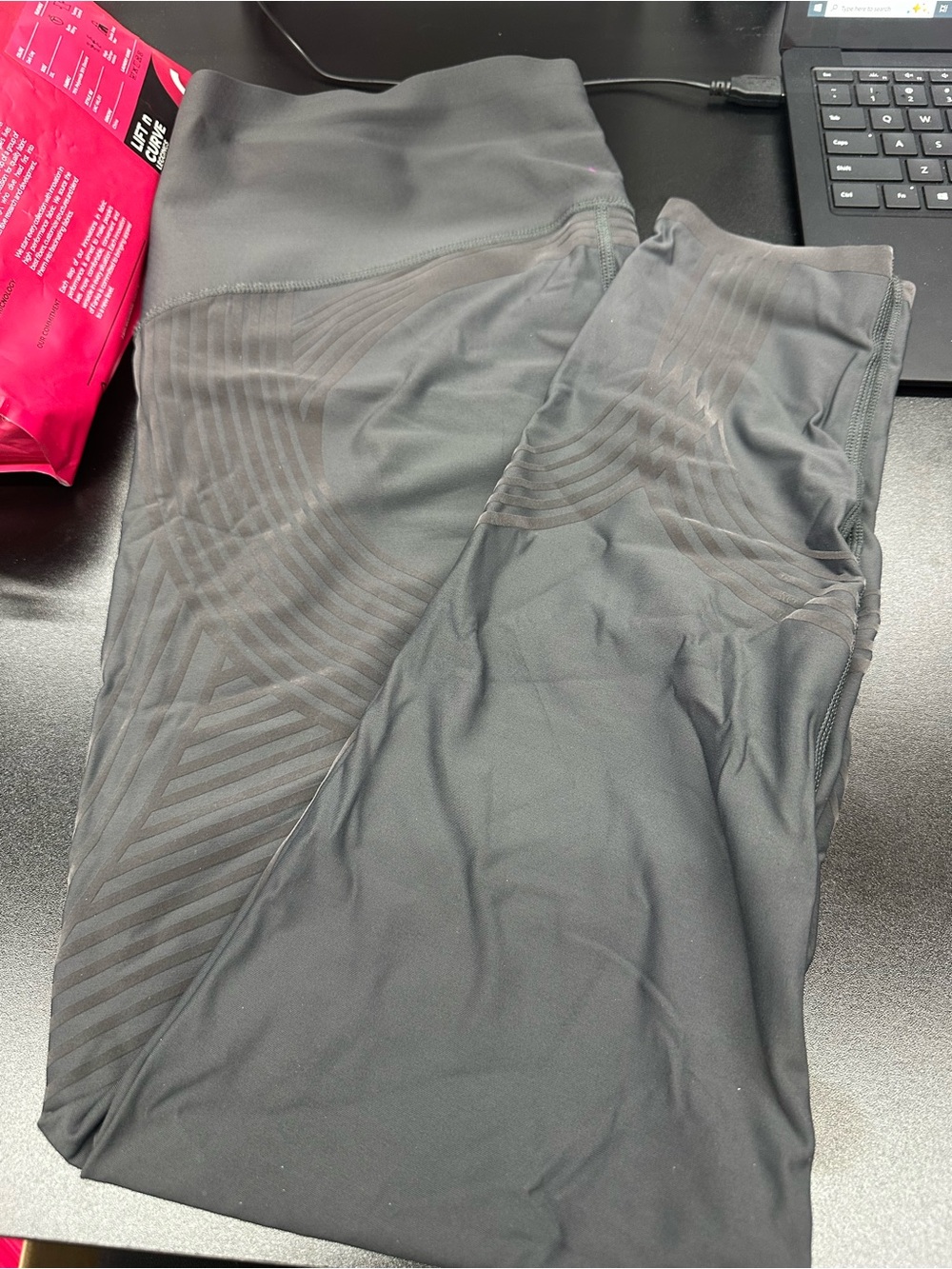 Fanka lift and curve leggings